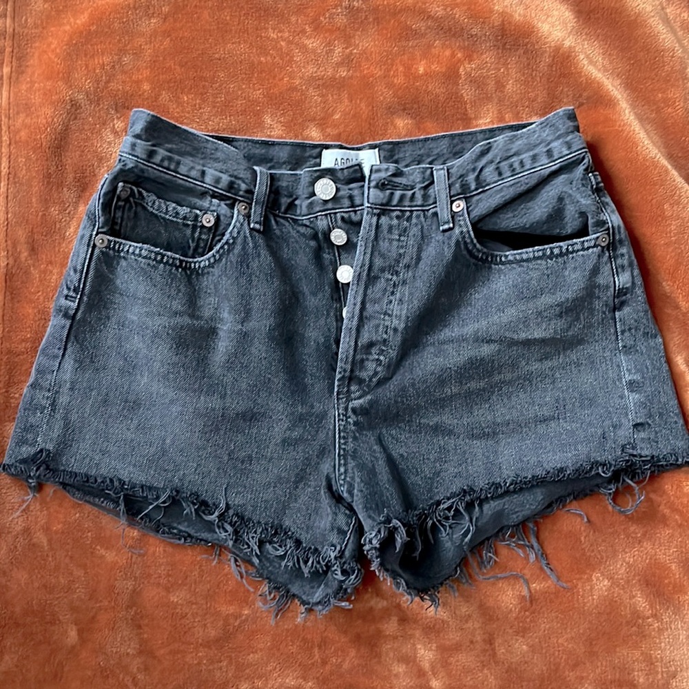 AGOLDE black jean shorts